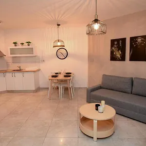 https://amdar-casa.eilathotels.net